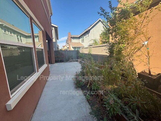 Photo - 3568 Troy Dalton St