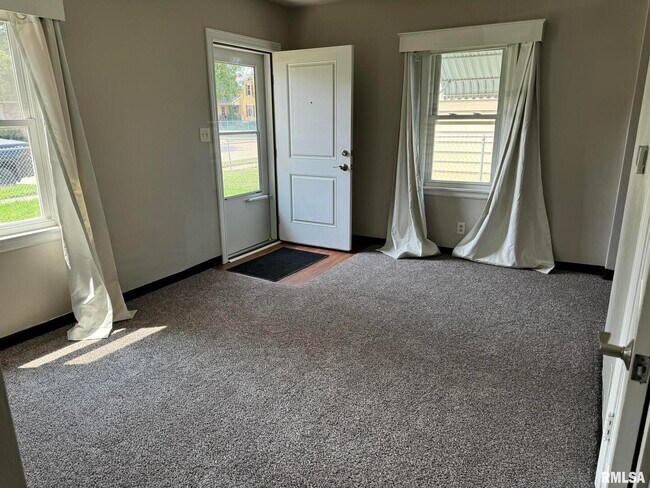 Photo - 3638 Johnson Ave