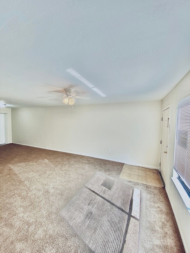 Photo - SIGN A LEASE BY MARCH 1ST AND RECEIVE HALF OFF FIRST MONTHS RENT!!!