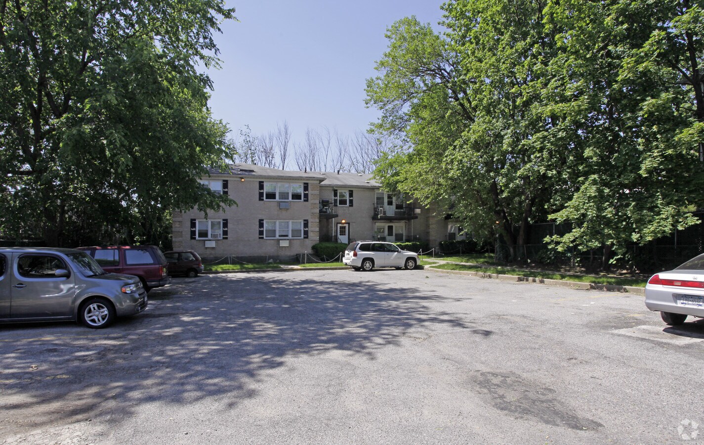 Photo - 1020 Willowbrook Rd