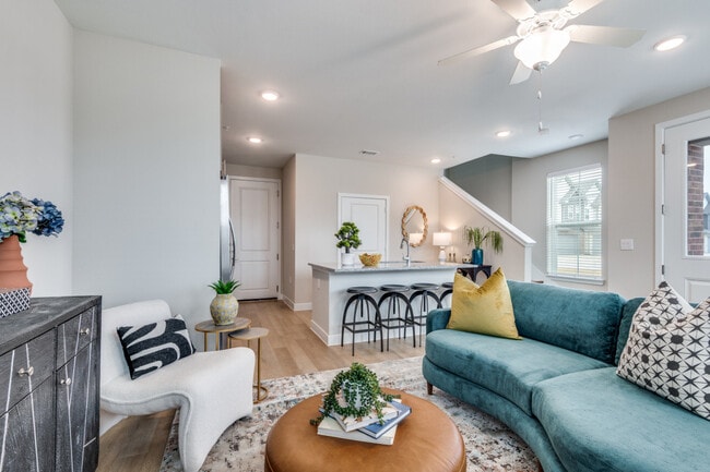 Photo - Parkwood Oaks