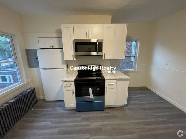 Building Photo - 357 Cambridge St Unit 3T Rental