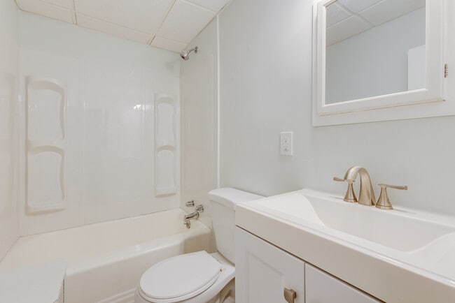 Photo - 525 Washington Ave