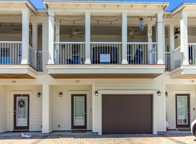 Building Photo - 125 Crystal Beach Dr Rental