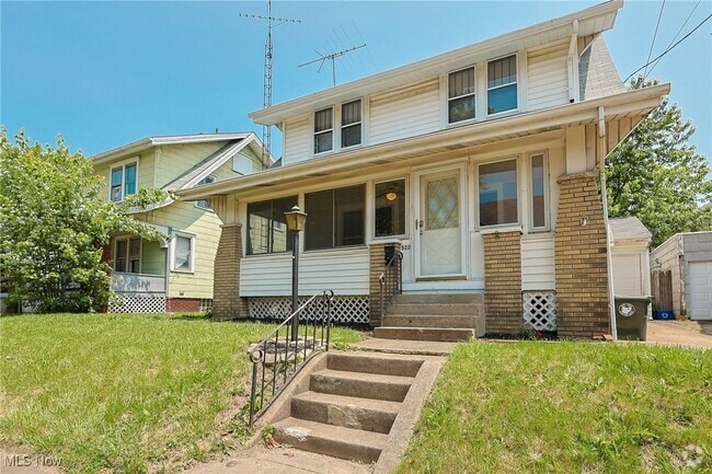 Building Photo - 522 Columbus Ave NW Rental