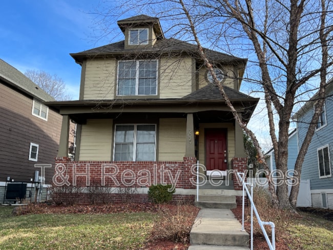 Building Photo - 2029 Ruckle St