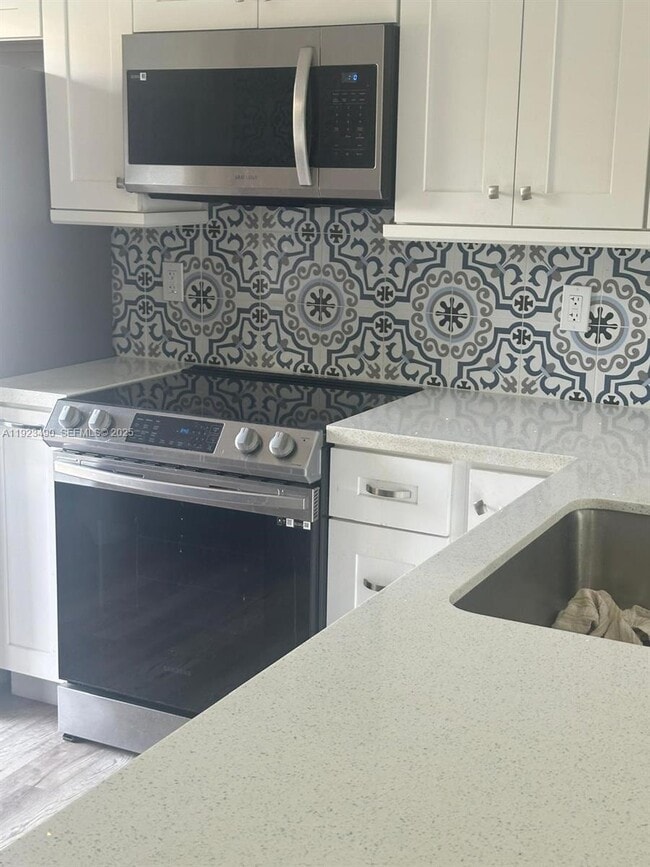 Photo - 1350 Atlantic Shores Blvd Unit 305