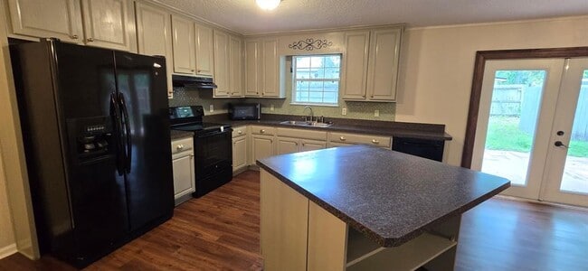 Photo - 5401 NW 63rd Pl