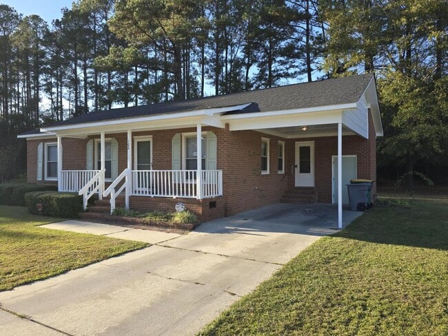 102 Dallas St