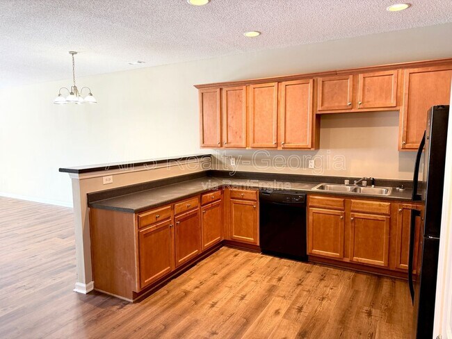 Photo - 8330 Oakley Cir Unidad 2