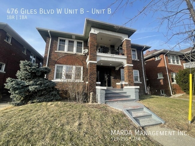 Building Photo - CHARMING 1 BED/1 BATH CENTRAL WINDSOR + HYDRO & GAS! Unit B