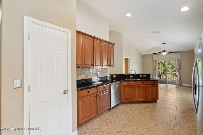 Photo - 1487 Attilburgh Blvd