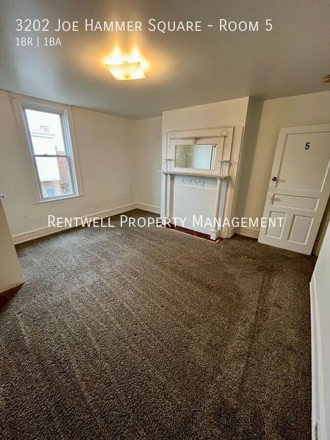 Building Photo - 3202 Joe Hammer Sq Unit Room 5
