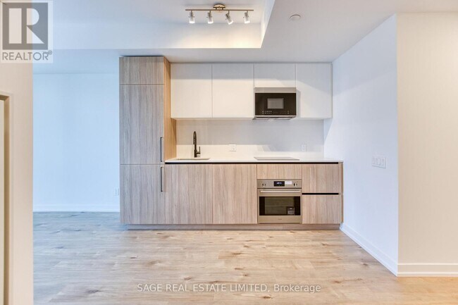 Photo - 35 Parliament St Unit 2812