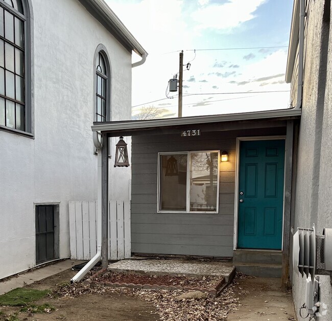 Building Photo - 4731 Vine St Unit 4731 Vine St Rental