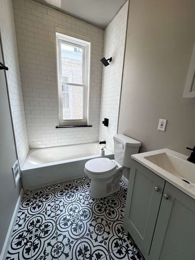 Photo - Newly Rehabbed 3-Bedroom in Strawberry Man...