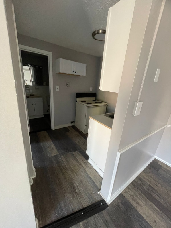Building Photo - 13420 Euclid Ave Unit 13430-207 Rental