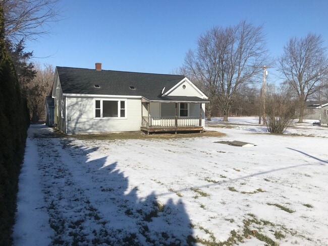 Building Photo - Remodeled 3 Bed/1 Bath Ranch in Burton