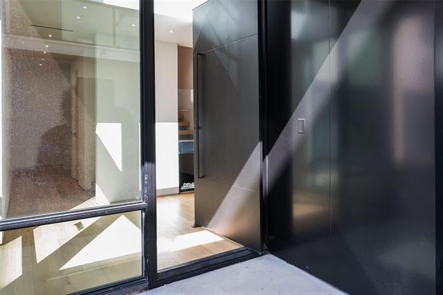 Photo - 3515 Edgewater St