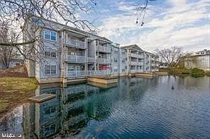 Photo - 1908 Waters Edge Dr Unidad 129