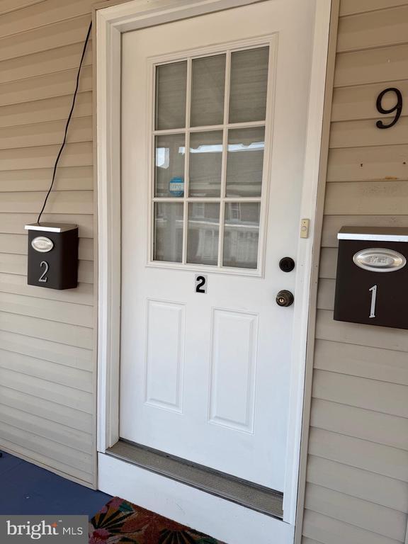 Building Photo - 9 Cedar Ave Unit #2