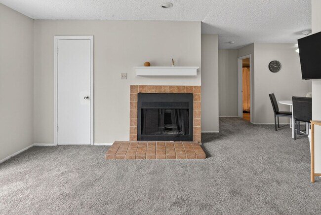 Photo - 2302 W Loop 289 Acc Rd Unit SI FL2-ID1612684P