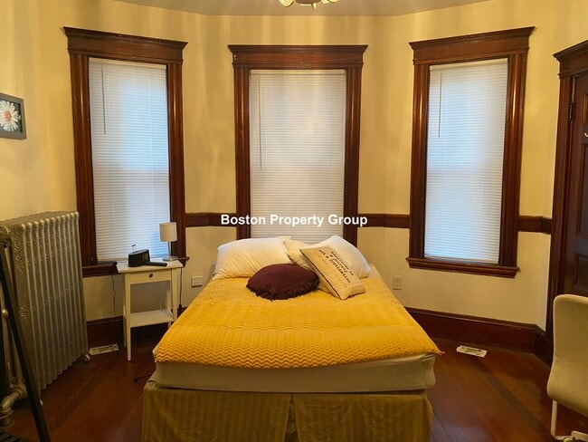 Photo - 109 Calumet St Unit 1