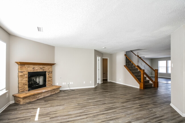 Photo - 6367 Eastern Range Rd