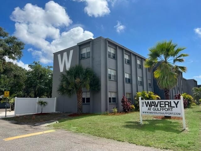 Building Photo - The Waverly Rental