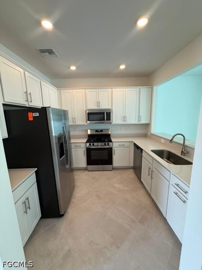 Photo - 14804 Bluewater Rd