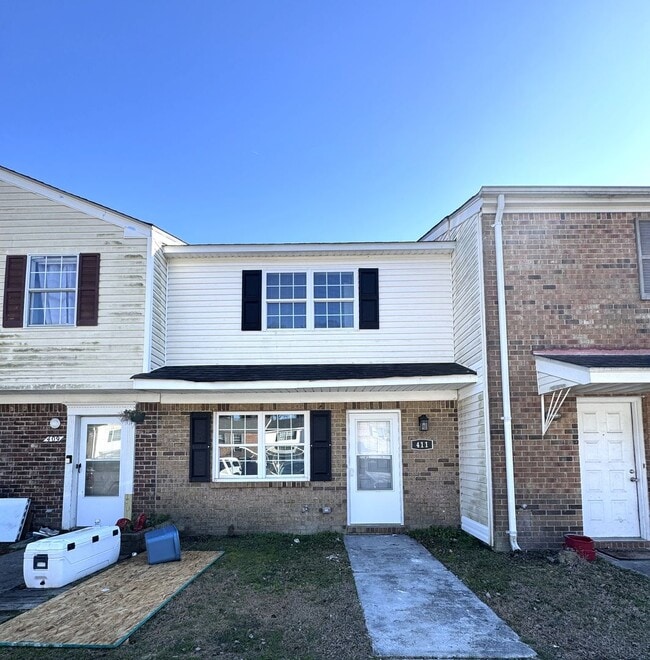 Photo - Completely Remodeled 2BR/1.5BA Townhome – City Convenience!