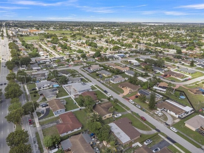 Photo - 2860 NW 184th St