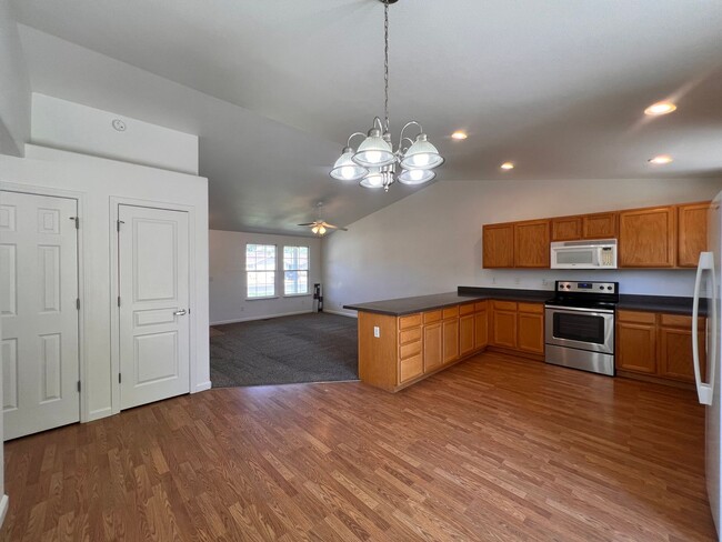 Photo - 4 Bedroom 2 Bathroom Fallon Home