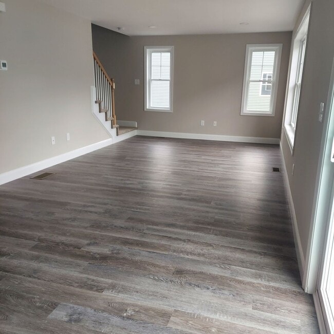 Photo - 5 5th St Unidad 5A Fifth St.