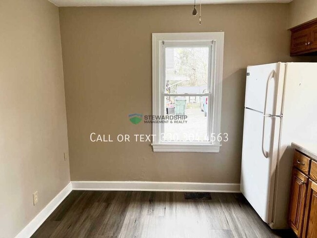 Photo - 133 Catherine St