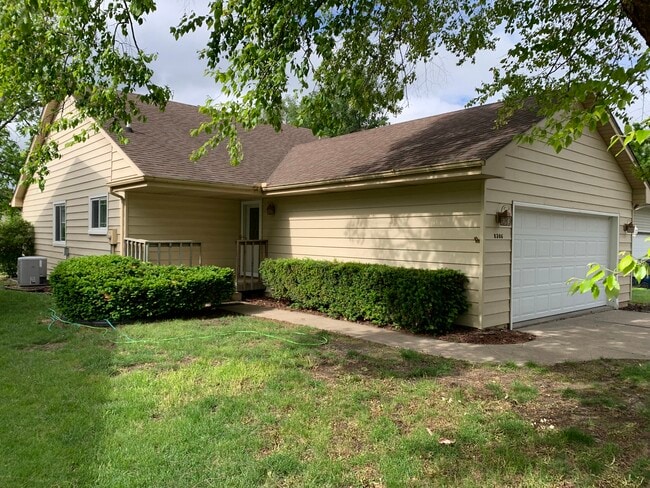 Building Photo - 8306 Iltis Dr