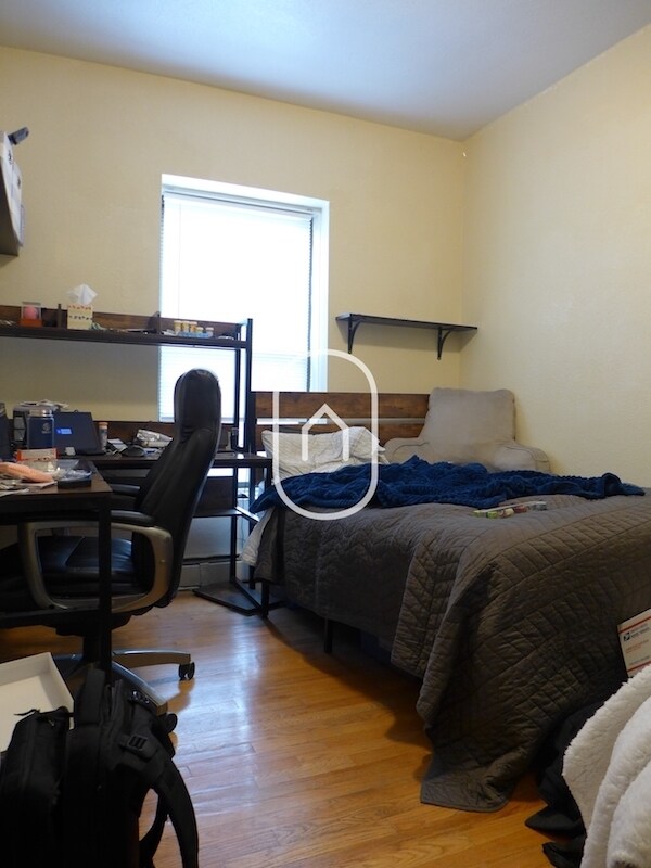 Photo - 74 Hammond St