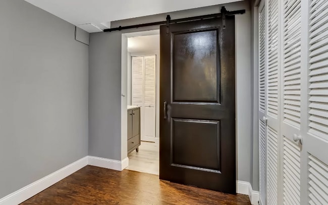 Photo - 6858 Lockridge Dr NW