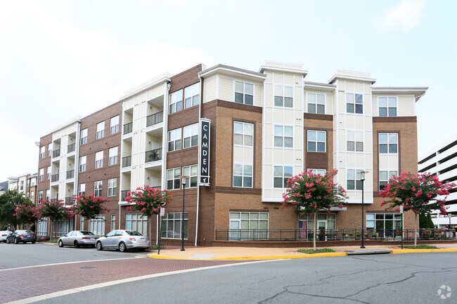 Building Photo - Camden Dulles Station Rental