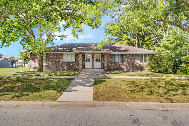 Photo - 105 N Wabasso St Townhome