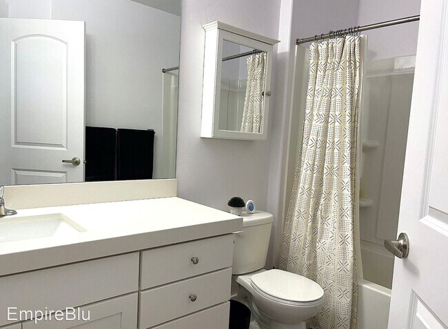 Photo - 3 br, 2.5 bath House - 1766 W Dalmeny Way