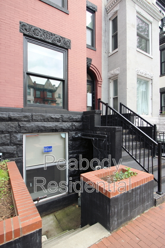 Photo - 1723 U St NW House