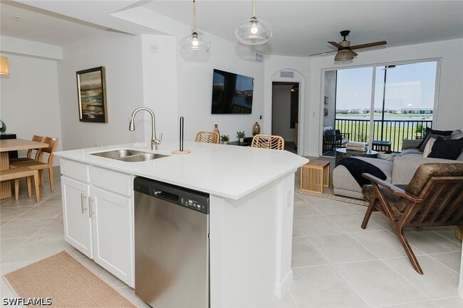 Photo - 5651 Double Eagle Cir Unit 4328