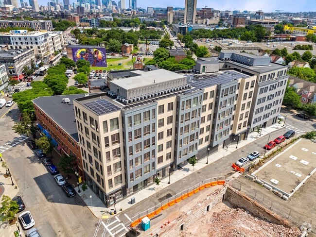 Building Photo - 10 Taber St Unit 402 Rental