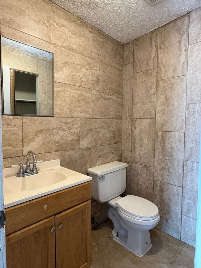 512 60th Ave Terrace W Unit 514