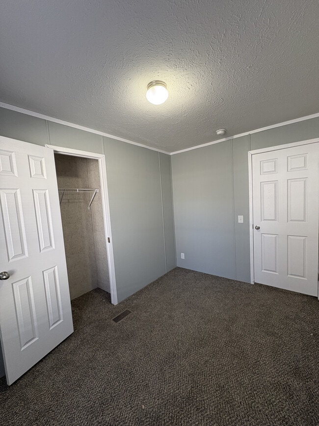 Photo - 67 W Manor St