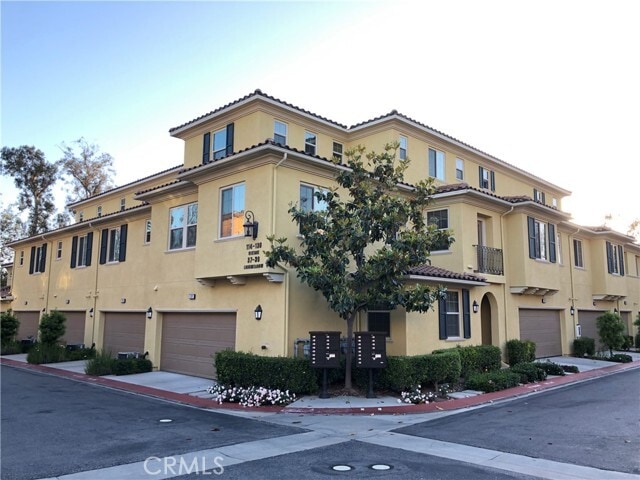 Building Photo - 122 Vintage Unit 20