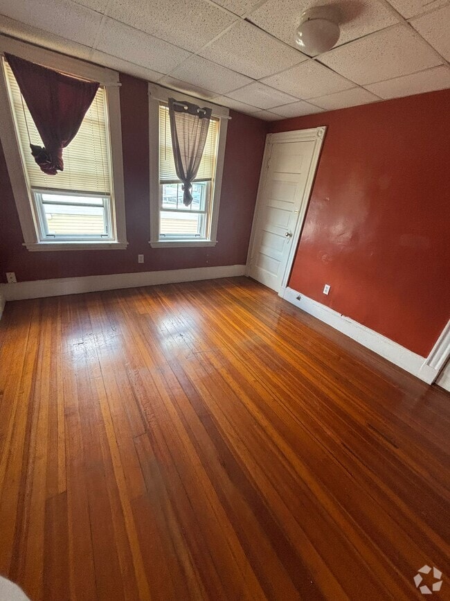Building Photo - 184 Congress Ave Unit 3 Rental