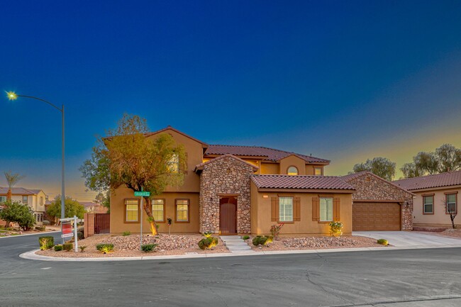 5 Bedroom Corner Lot Home in Gated Community! - 5 Bedroom Corner Lot Home in Gated Community!