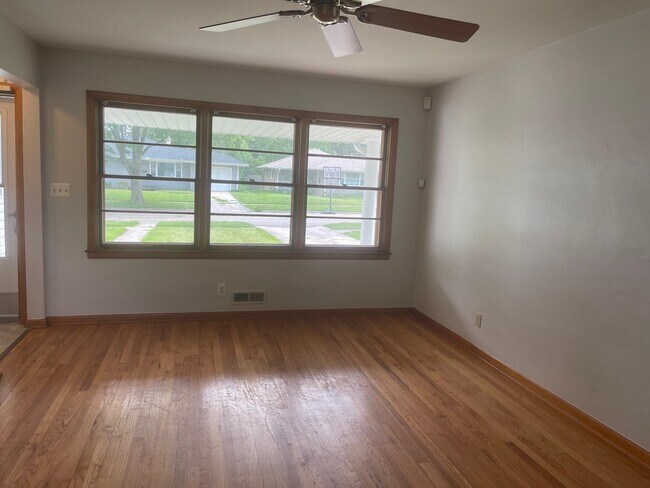 Photo - 3516 Constance Dr